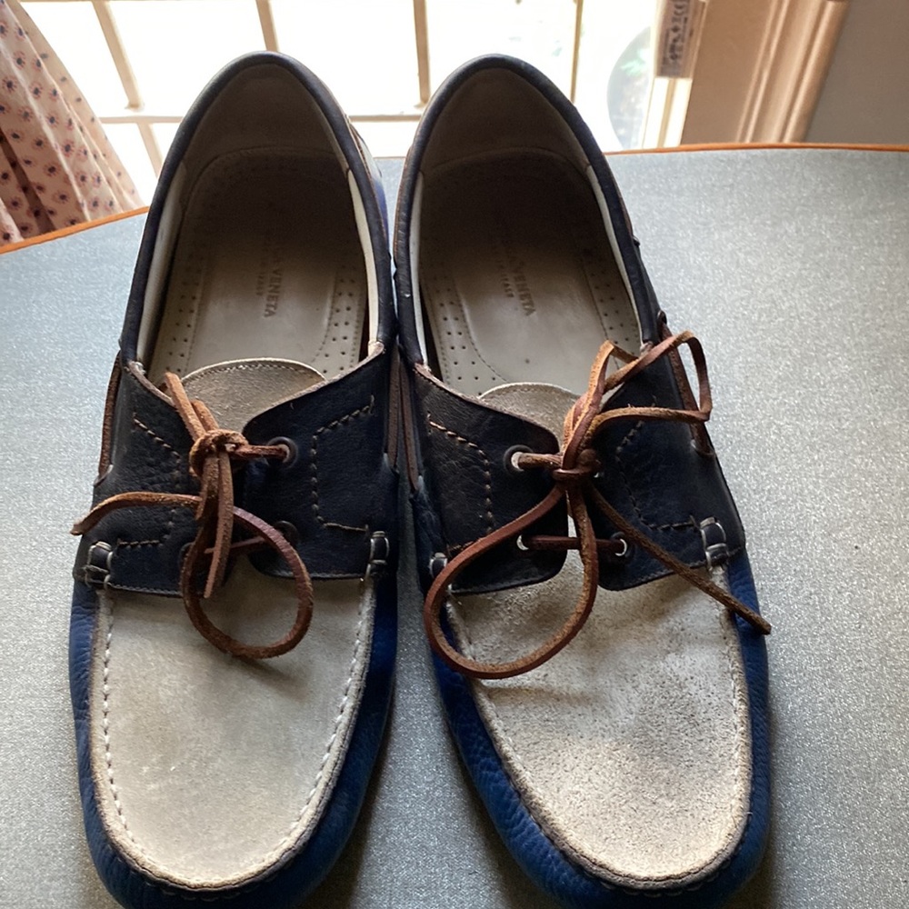 Bottega Veneta leather tie up loafers. Made in Italy. - Picture 2 of 6